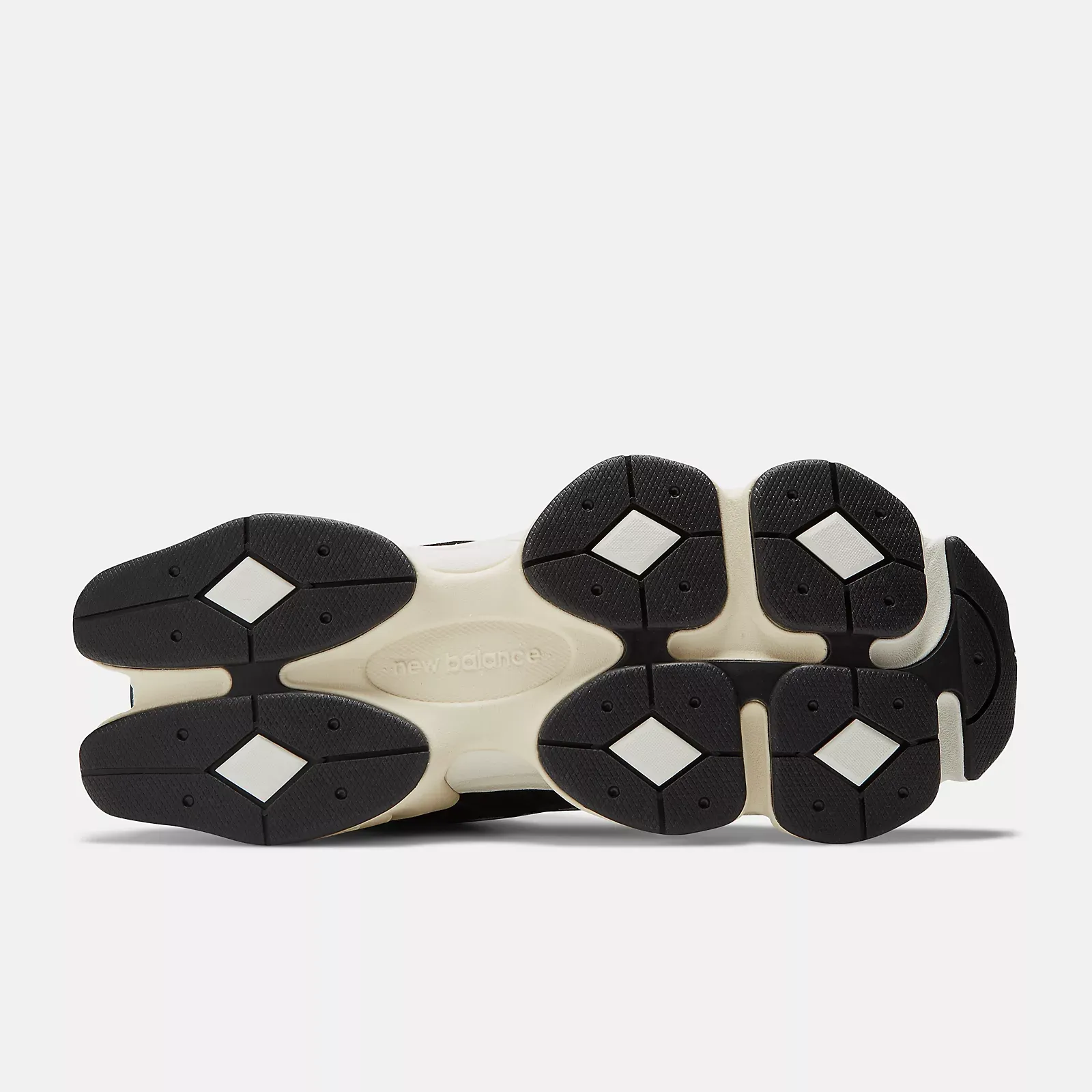 9060 | Black/Black/White