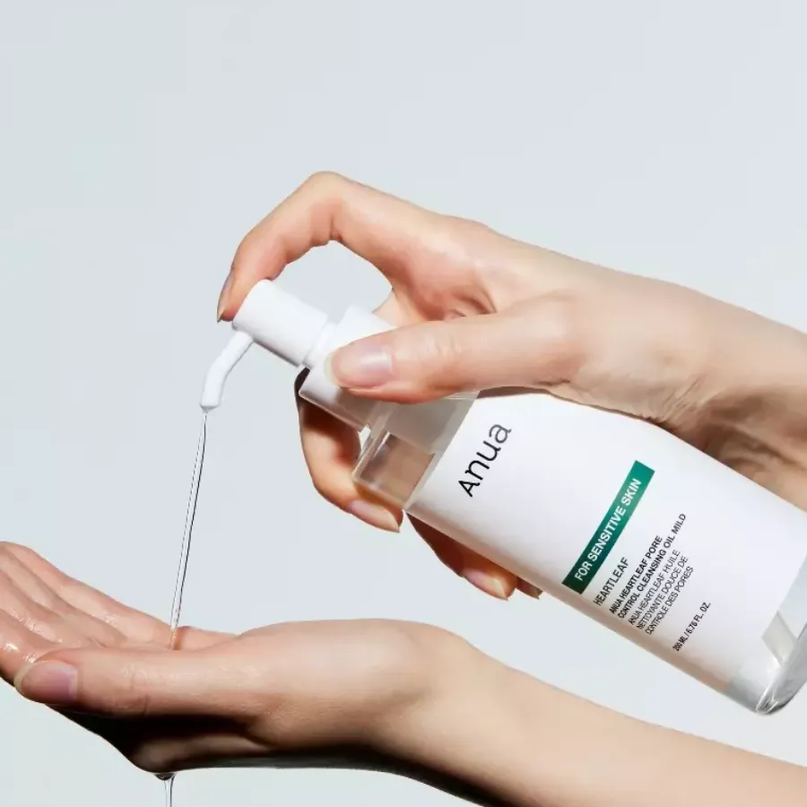 ANUA Heartleaf Pore Control Cleansing Oil Mild - 200ml