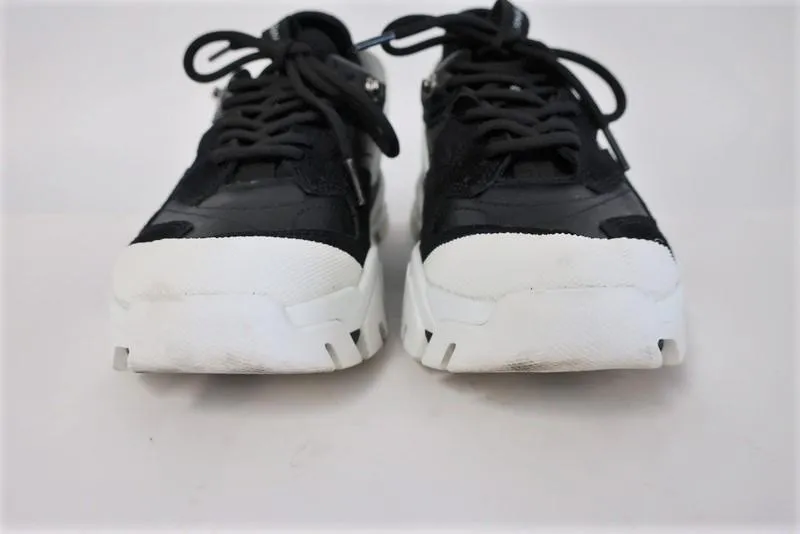 Calvin Klein 205W39NYC Carla Sneakers Black & White Suede & Leather Size 7