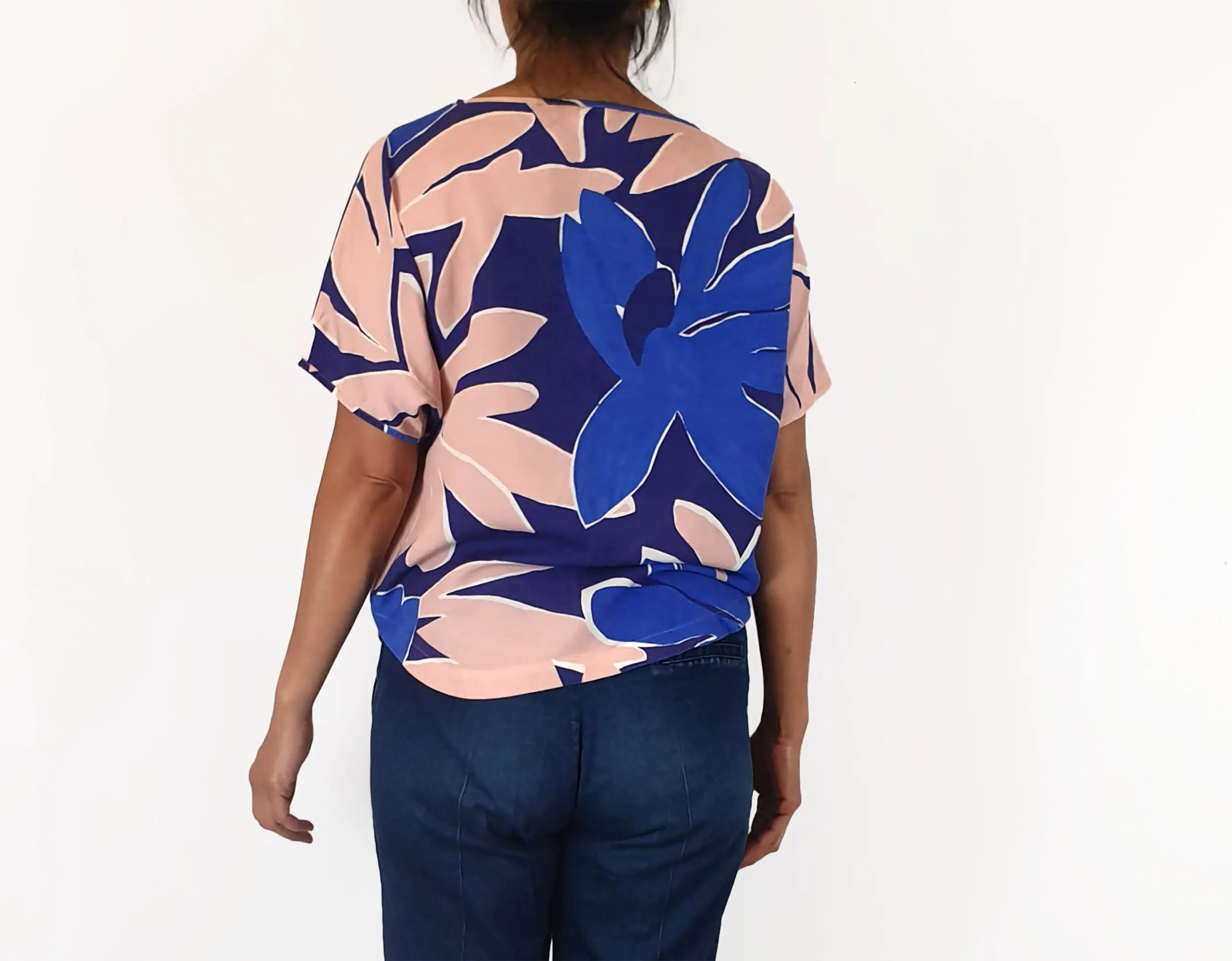 Gorman blue pink unique print top size 10