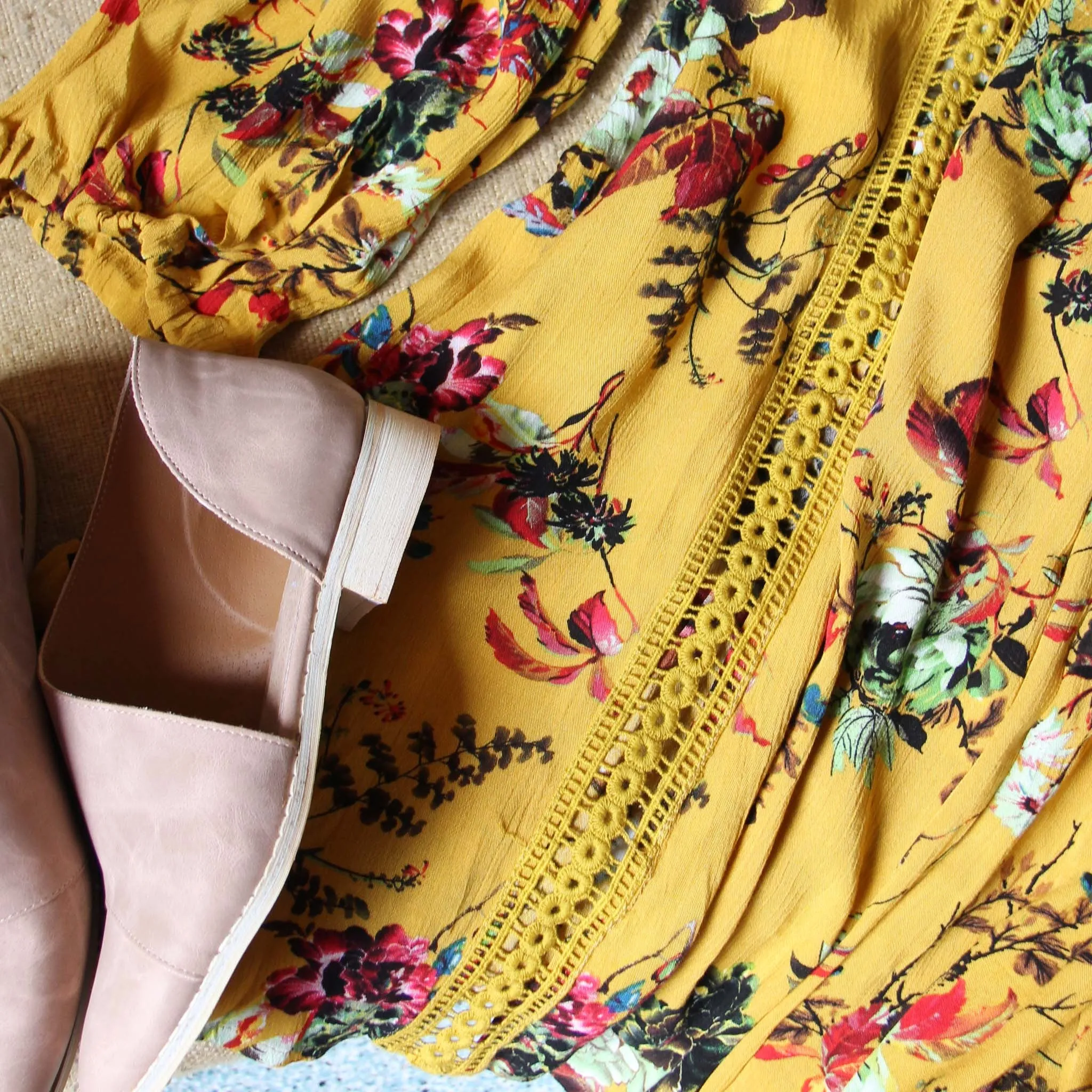 Gypsum Floral Tunic in Mustard
