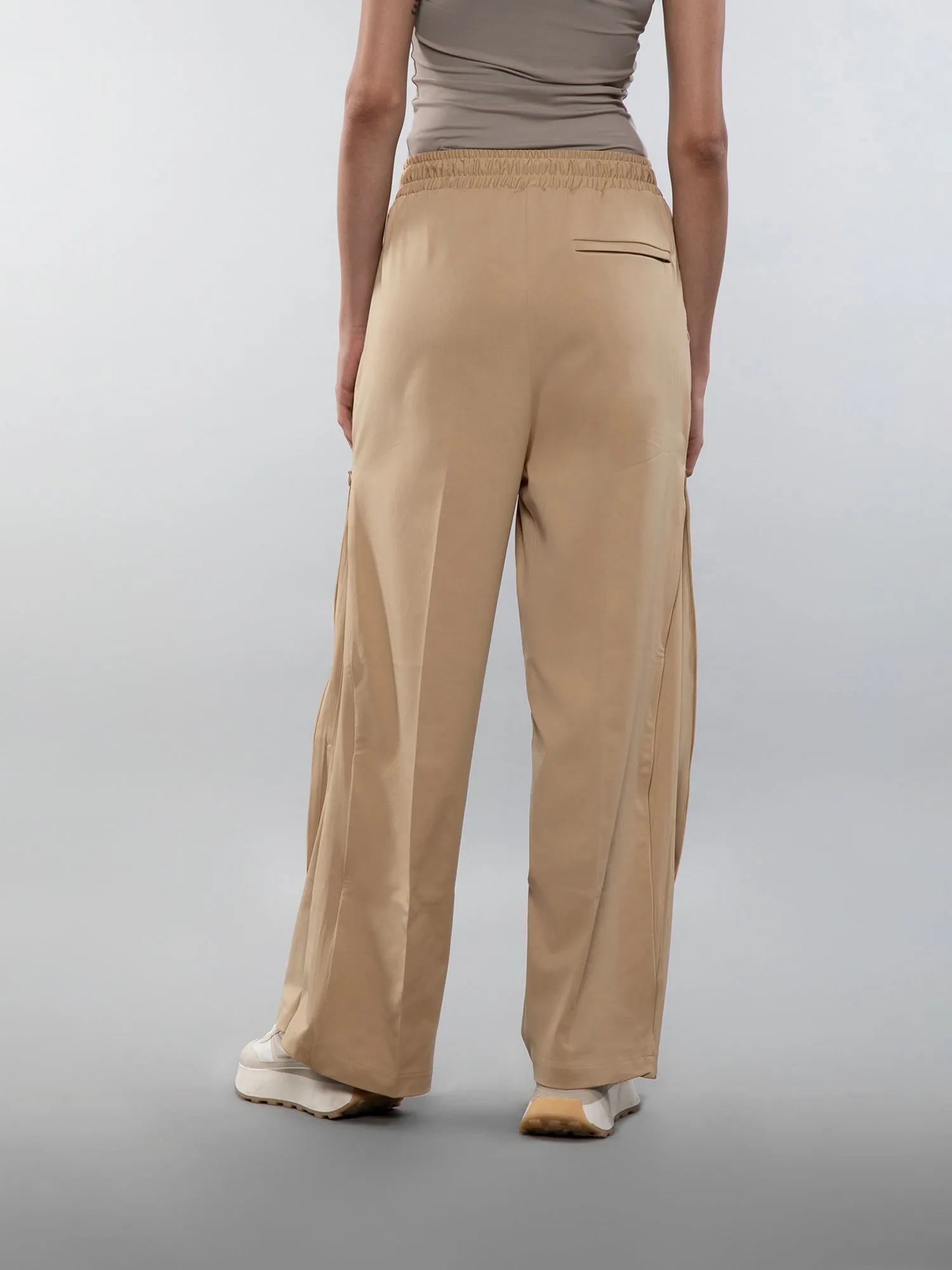 High-performance pants