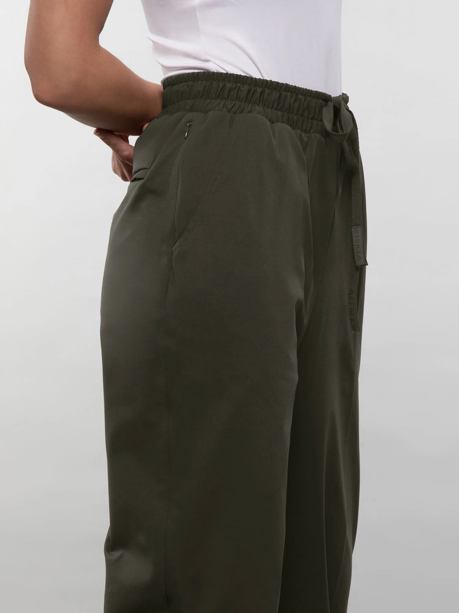 High-performance pants