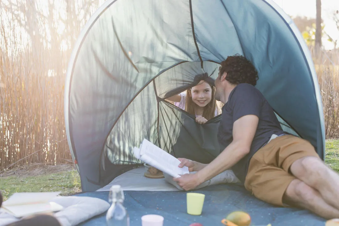 Instant Camping Shelter - 1 adult or 2 kids - 2 Seconds 1P