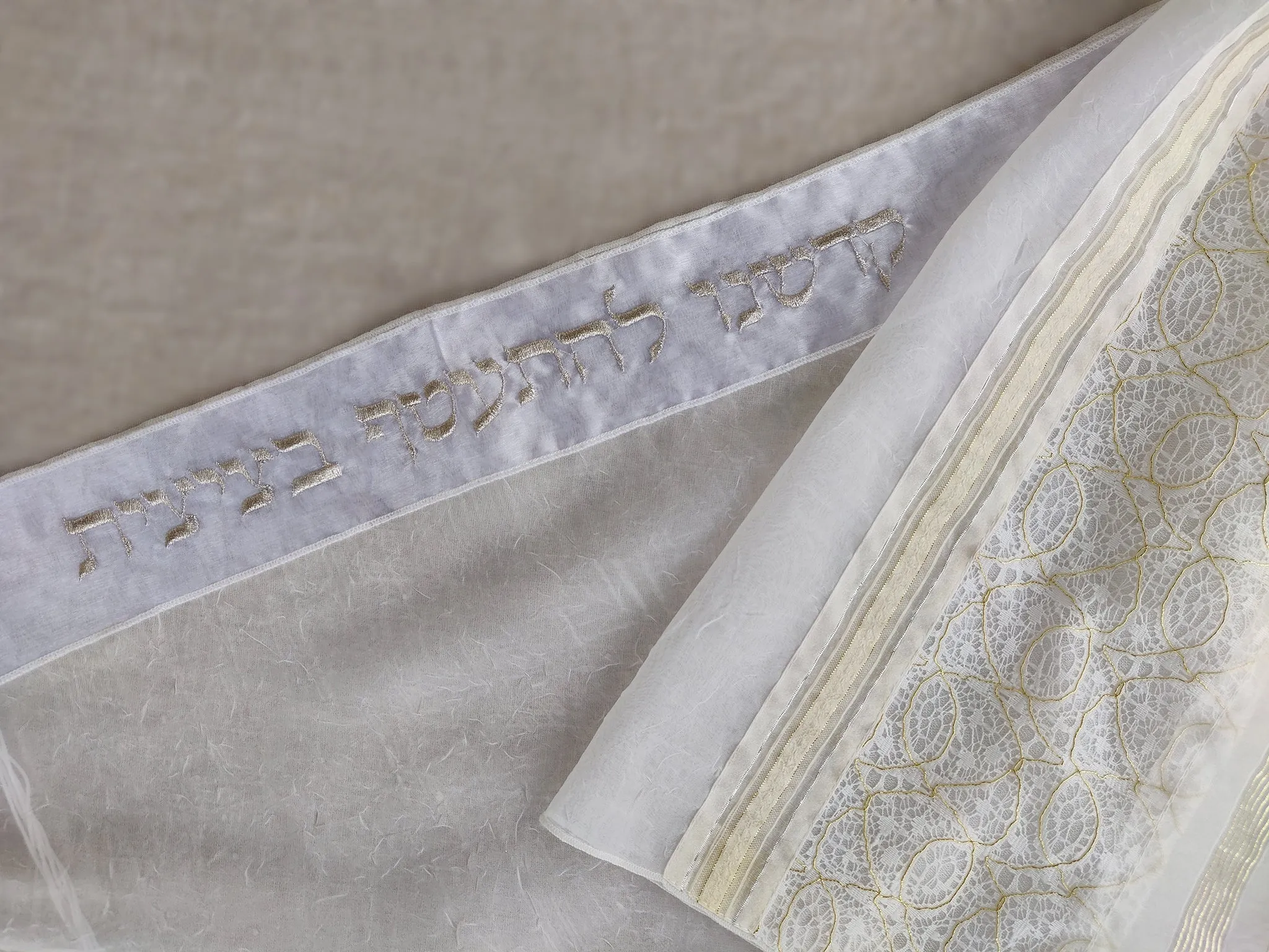 Lady Gabrieli - Voile Tallit - Gold