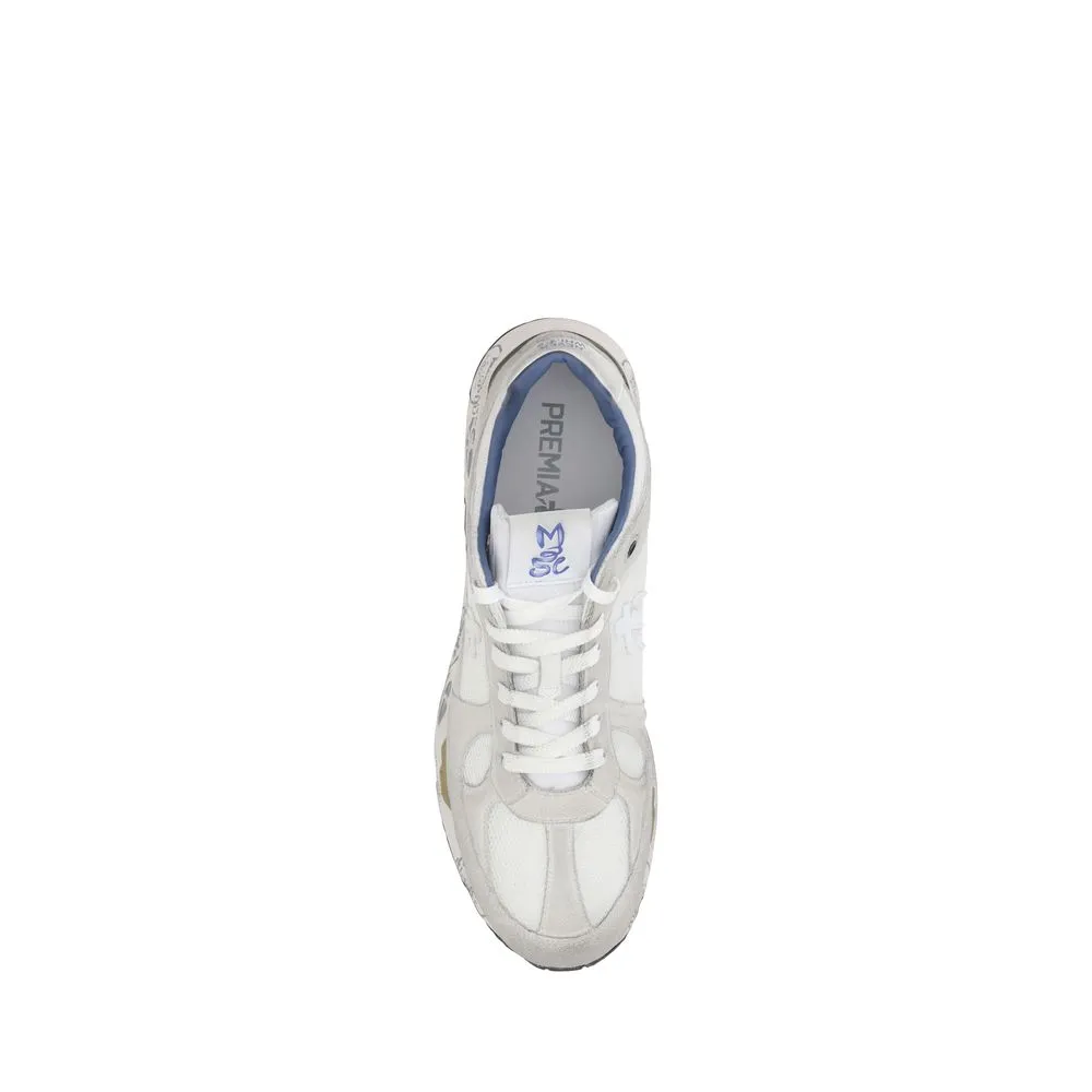 Mase Sneakers