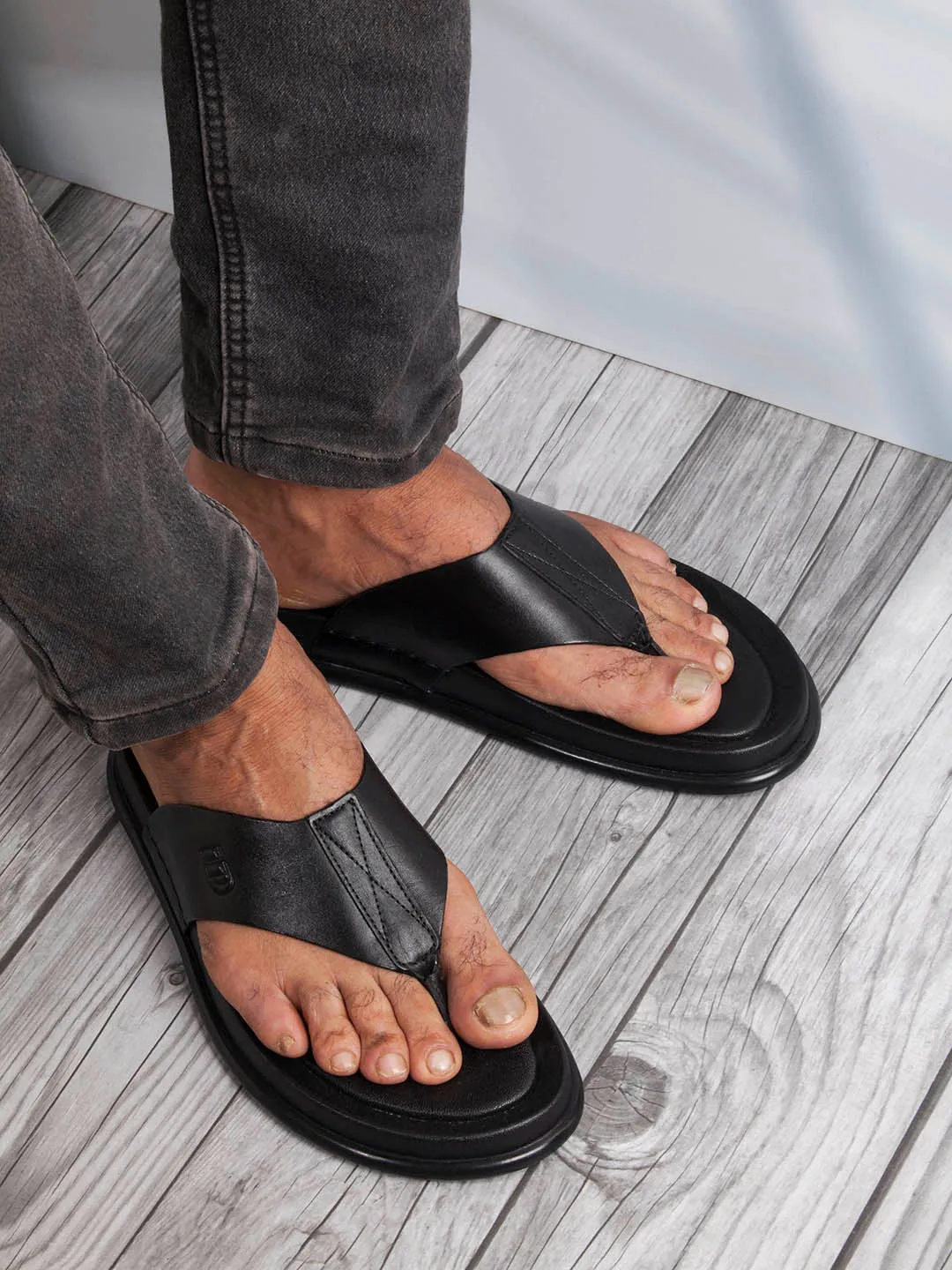 Men's Black Thong Sandal (ID4268)