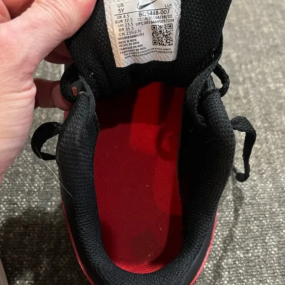 Nike Borough Low Court Black &amp; Red Sneakers, Youth 5, EUC