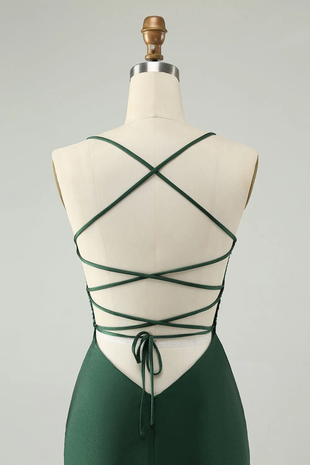 Stylish Dark Green Bodycon V Neck Short Homecoming Dress with Beading