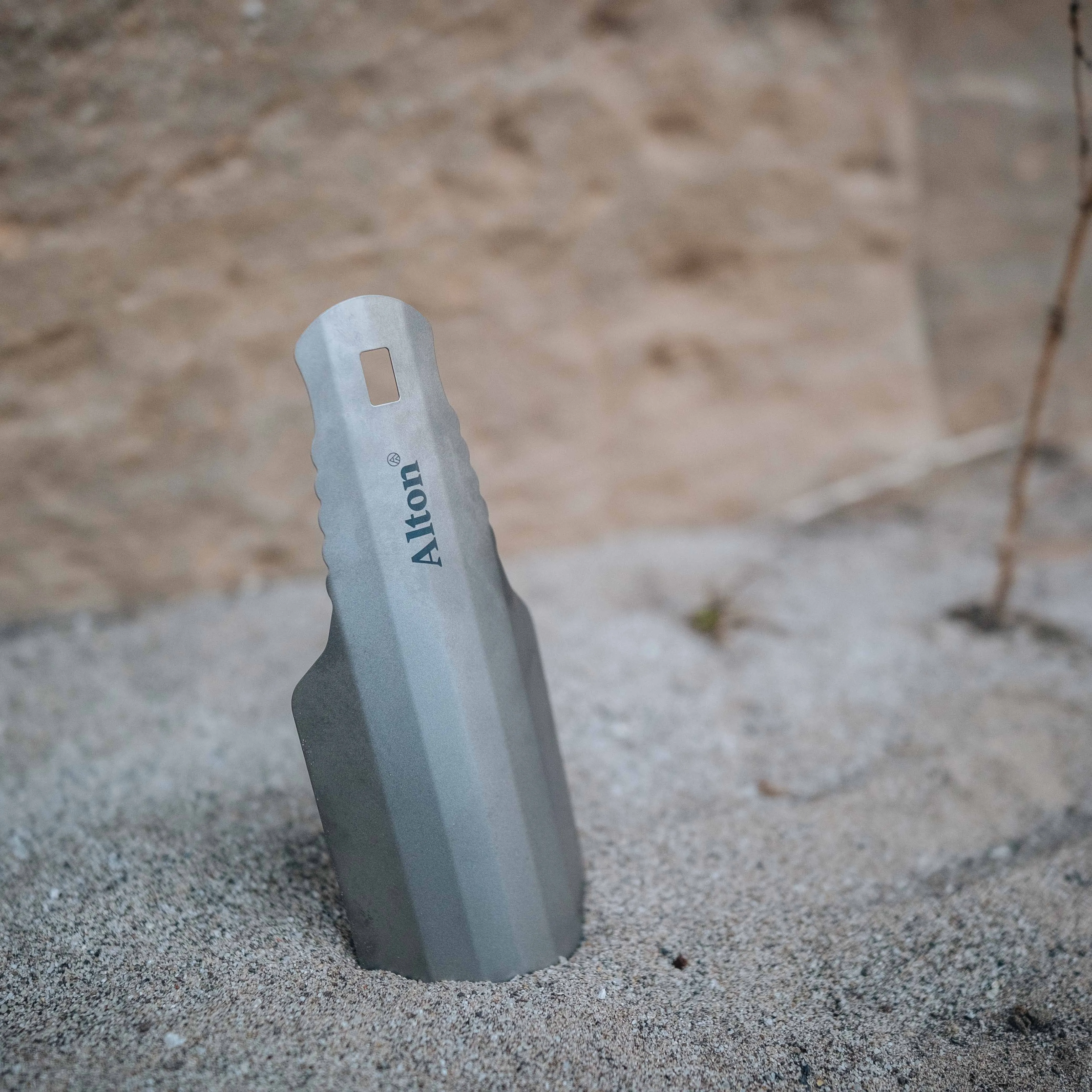Titanium Trowel