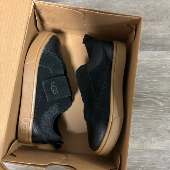 UGG | Rennon Low Sneakers In Black New In Box