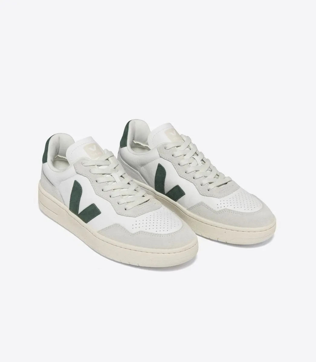 V-90 Sneaker