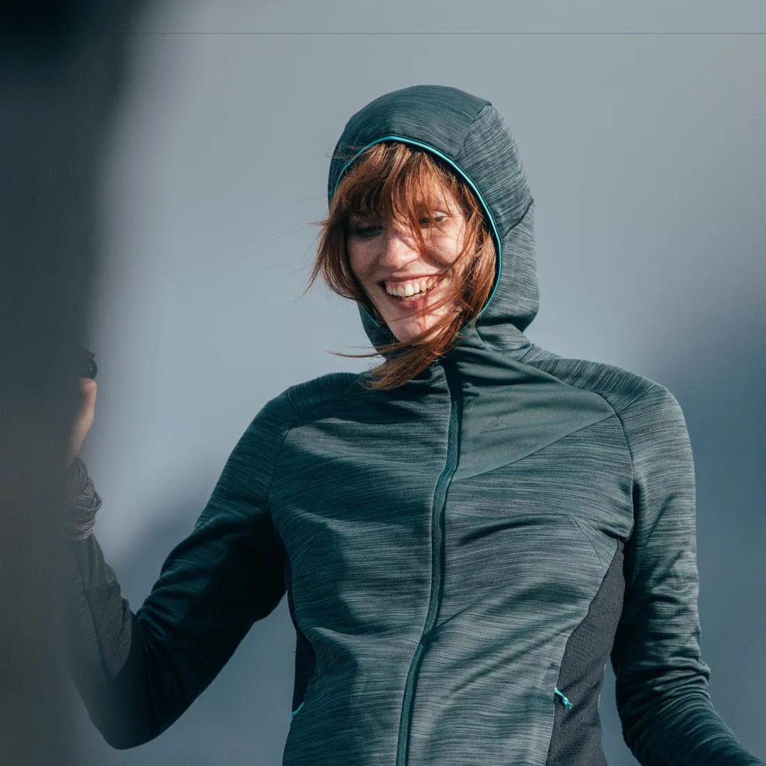 Veste polaire fine de randonnée - mh520 light - femme