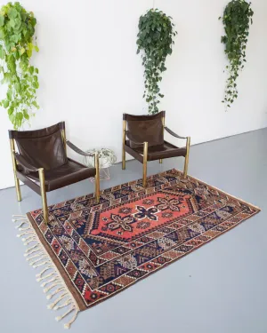Vintage Turkish Dosemealti Rug 4'2" x 6'10"