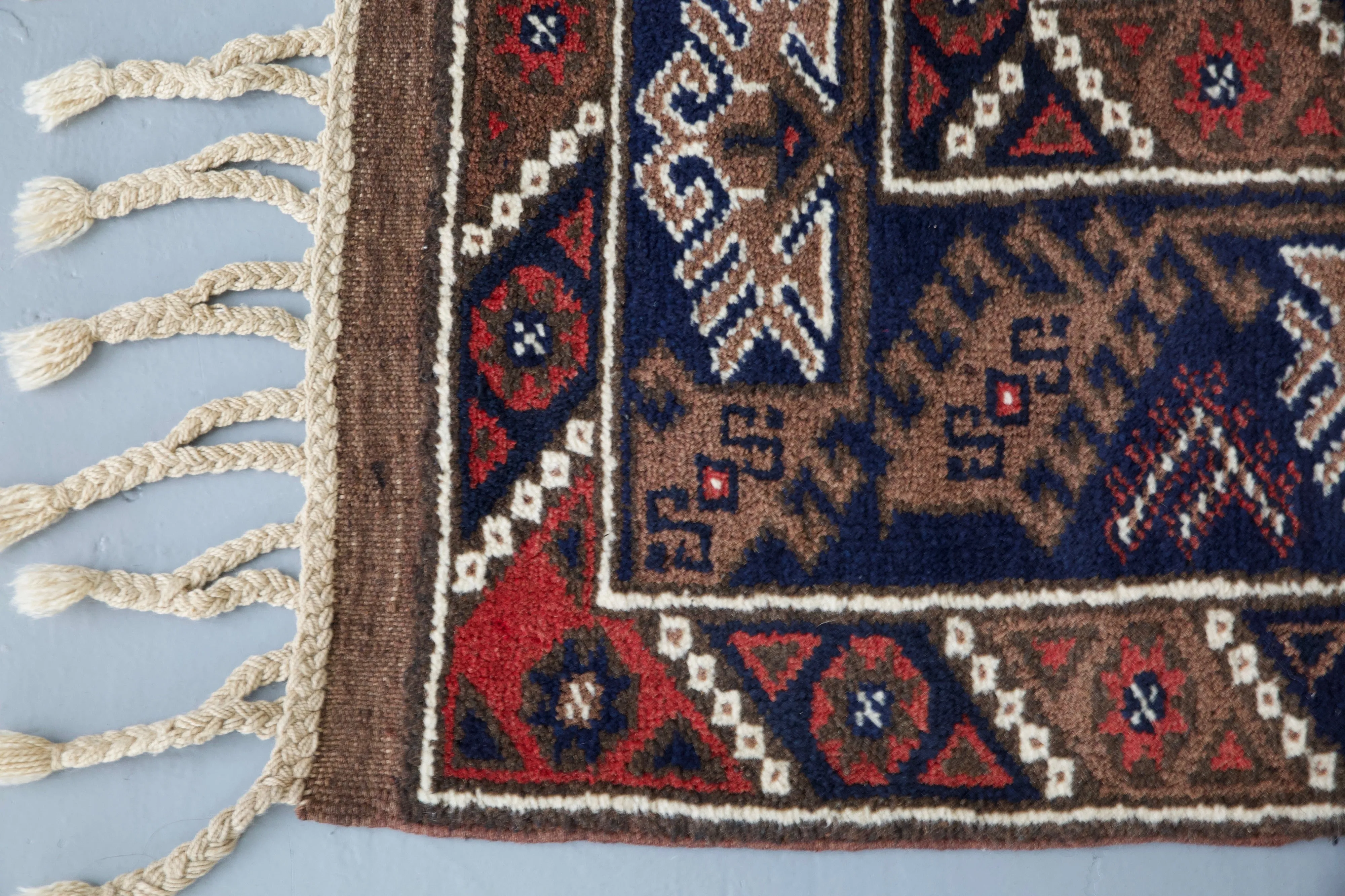 Vintage Turkish Dosemealti Rug 4'2" x 6'10"