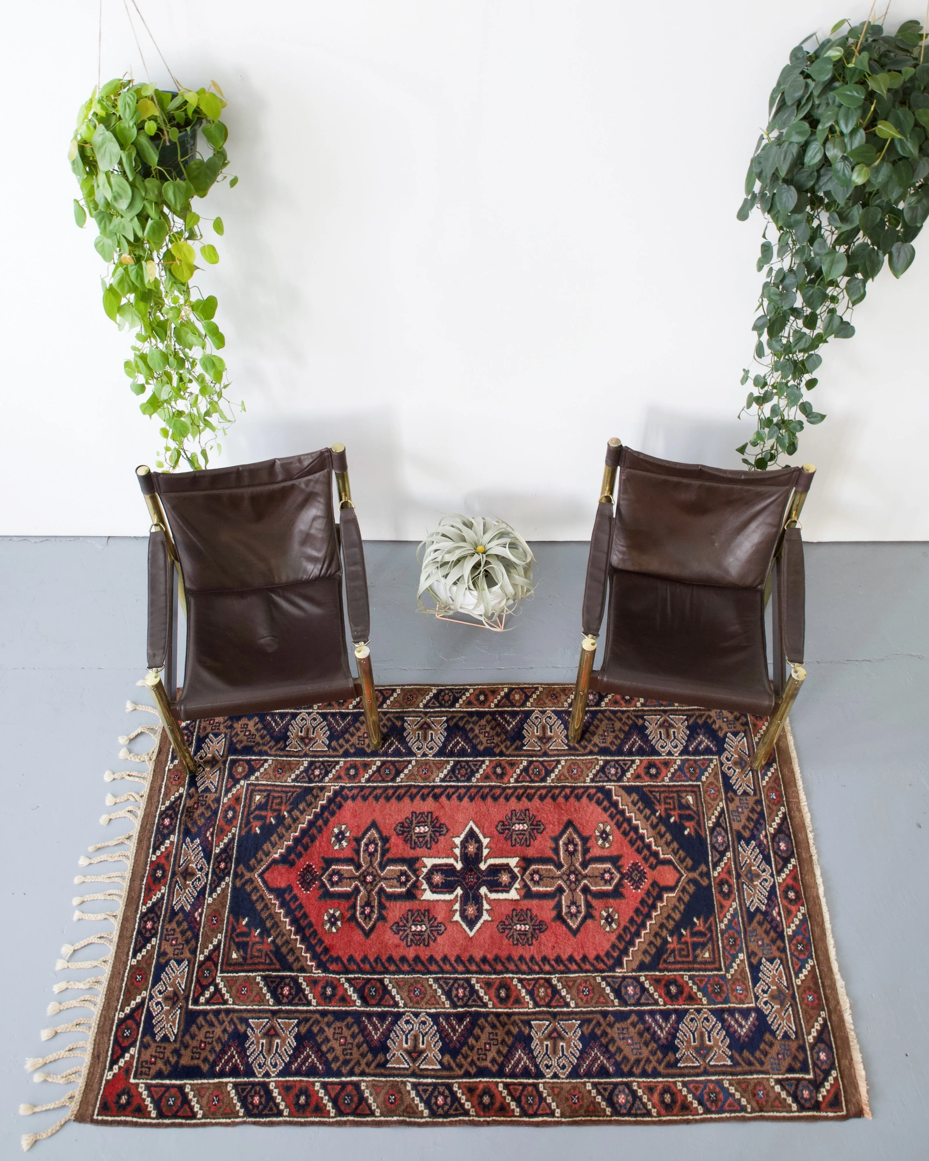 Vintage Turkish Dosemealti Rug 4'2" x 6'10"
