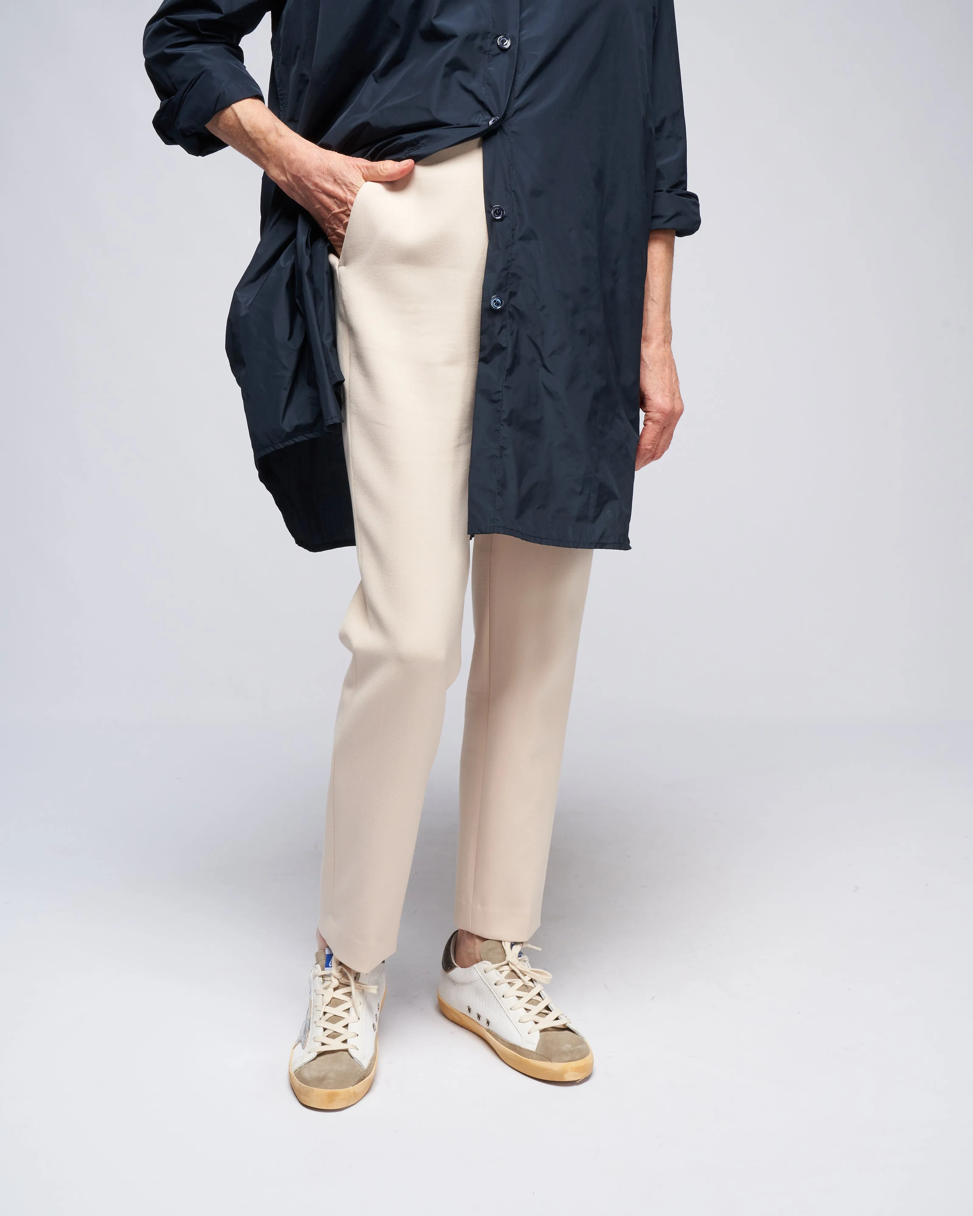 woman trousers bistretch - almond white