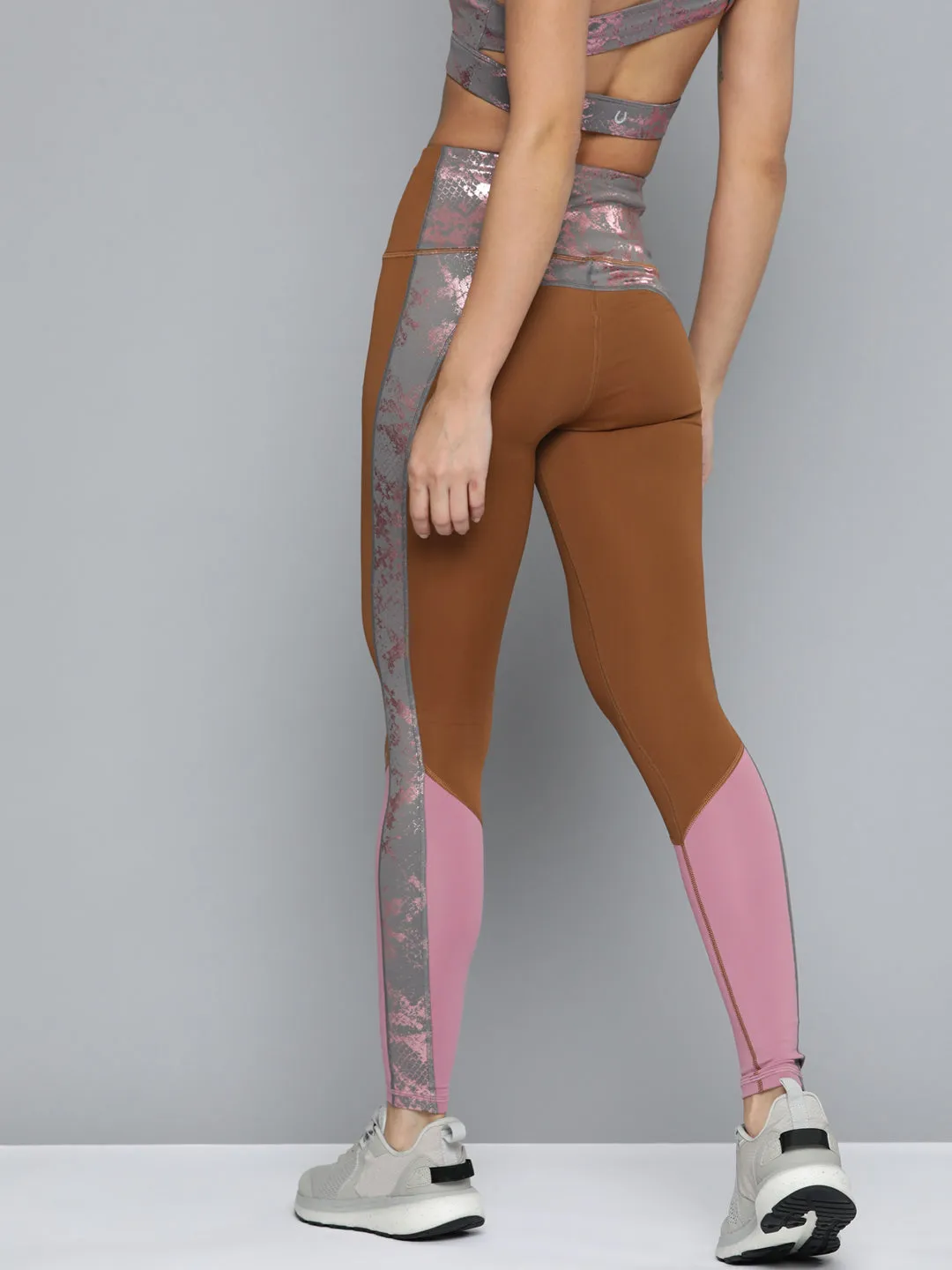 Women Brown & Pink Colourblocked Tights