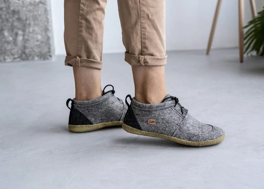WoolFit® Barefoot Slippers Nomad, light gray